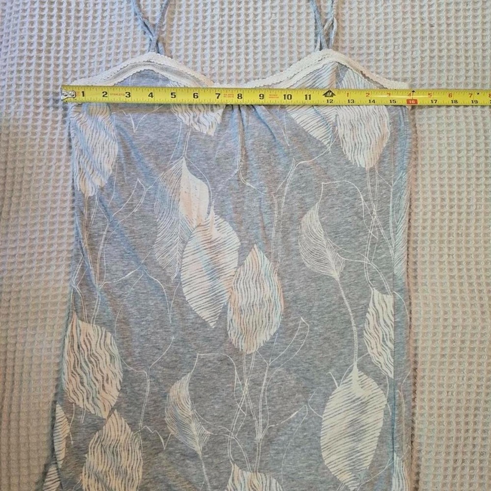 Vntg Y2K American Eagle Grey Lace Trim Tank Top - Picture 6 of 8